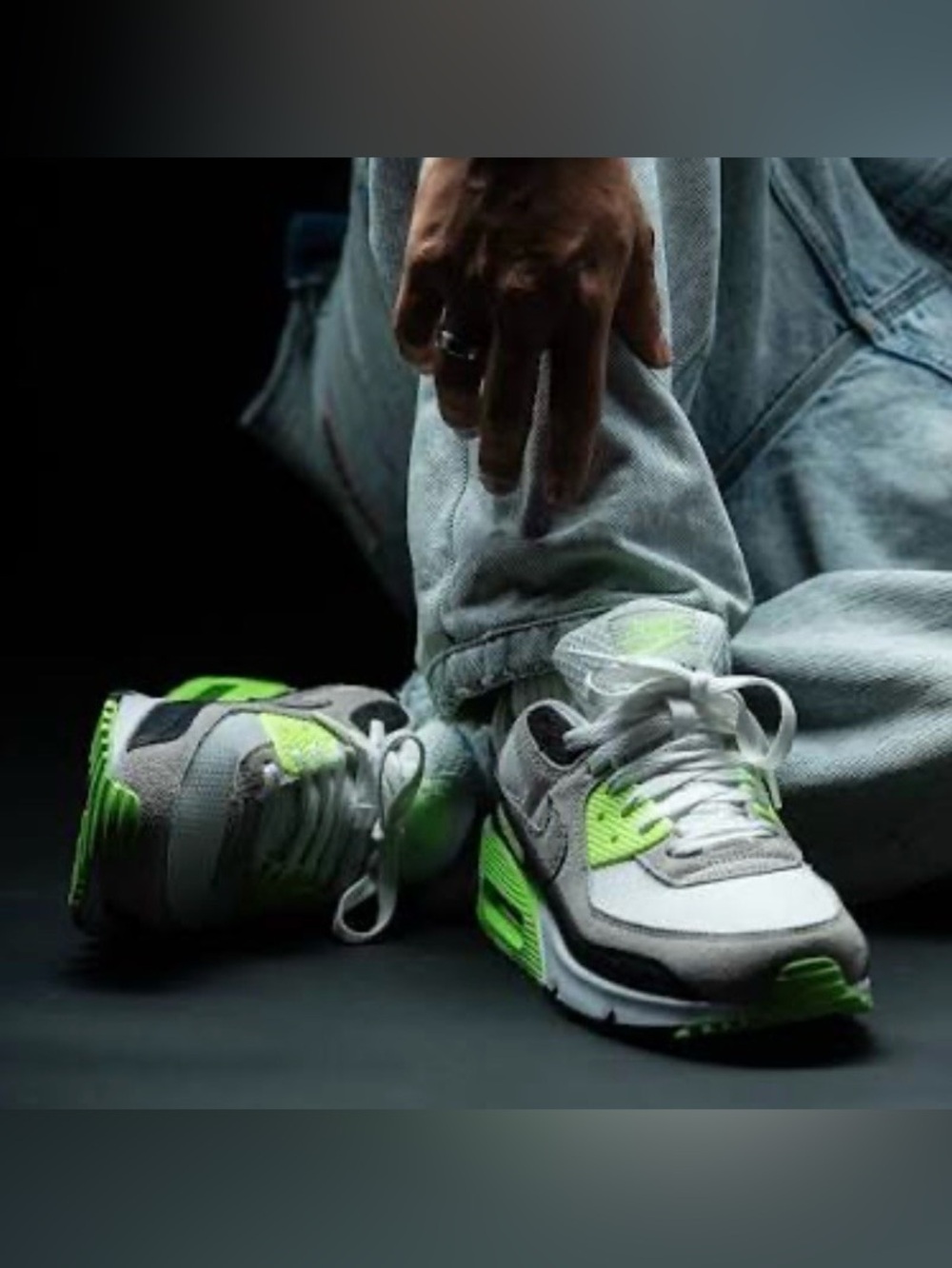 New NIKE Air Max 90 'Vapor Green'